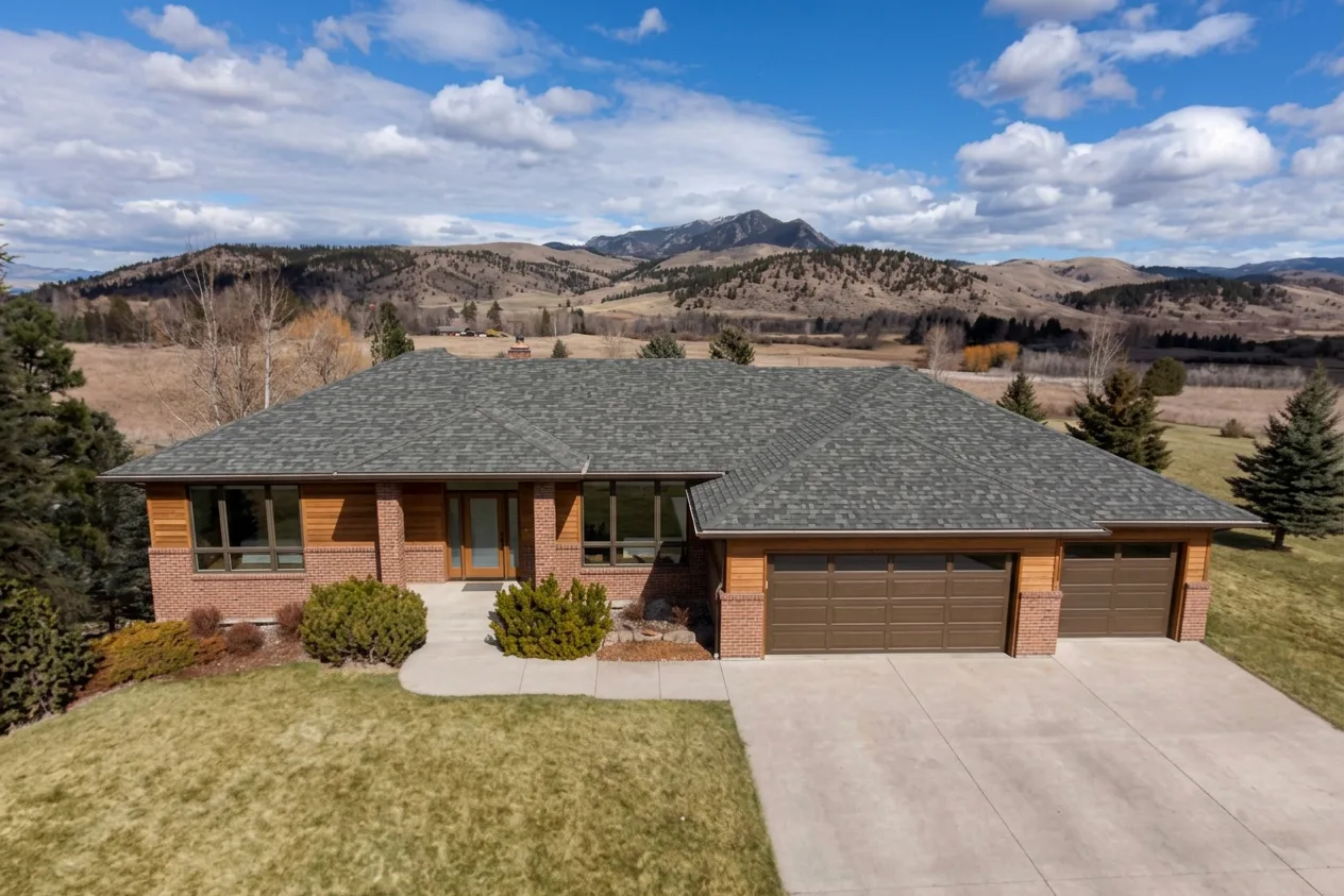 Ranch home with Charcoal roof -- Malarkey Legacy Storm Grey (right-34)