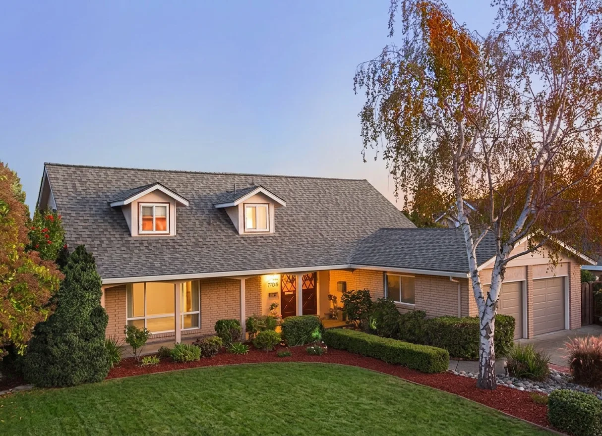 Ranch home with Weathered Wood roof -- CertainTeed Landmark Pro Max Def Weathered Wood (right-34)