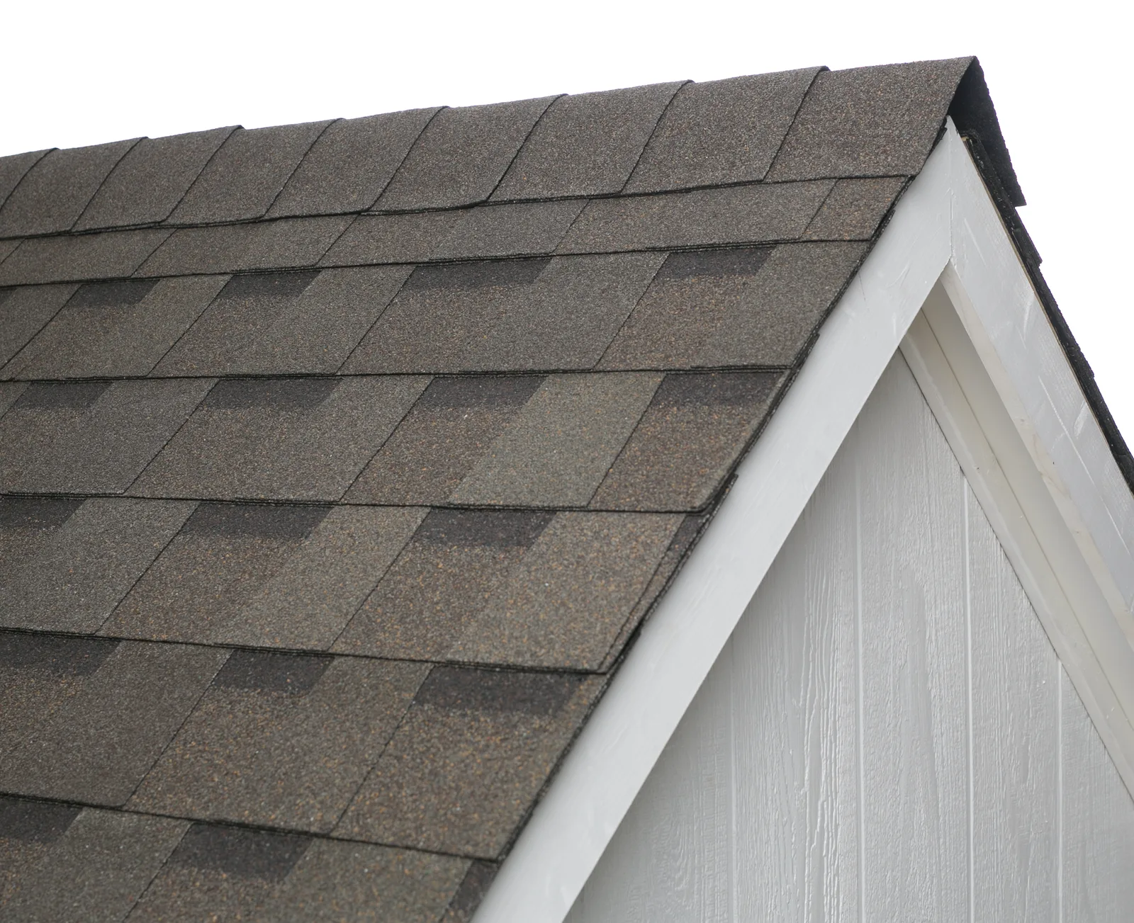 Home with Atlas Pinnacle Pristine HEATHERBLEND roof