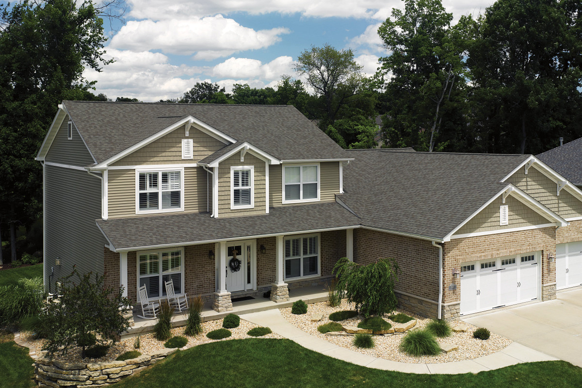 Florida home with Landmark Pro Max Def Georgetown Gray roof