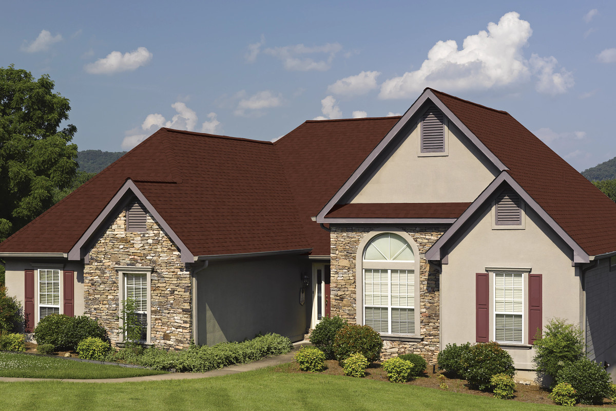 Florida home with Landmark Pro Max Def Red Oak roof