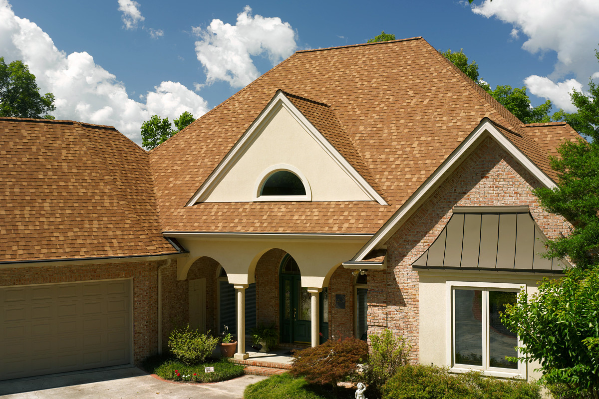 Home with CertainTeed Landmark Resawn Shake roof