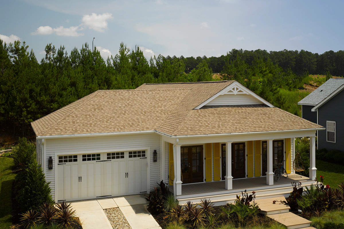 Home with CertainTeed Landmark Sunrise Cedar roof