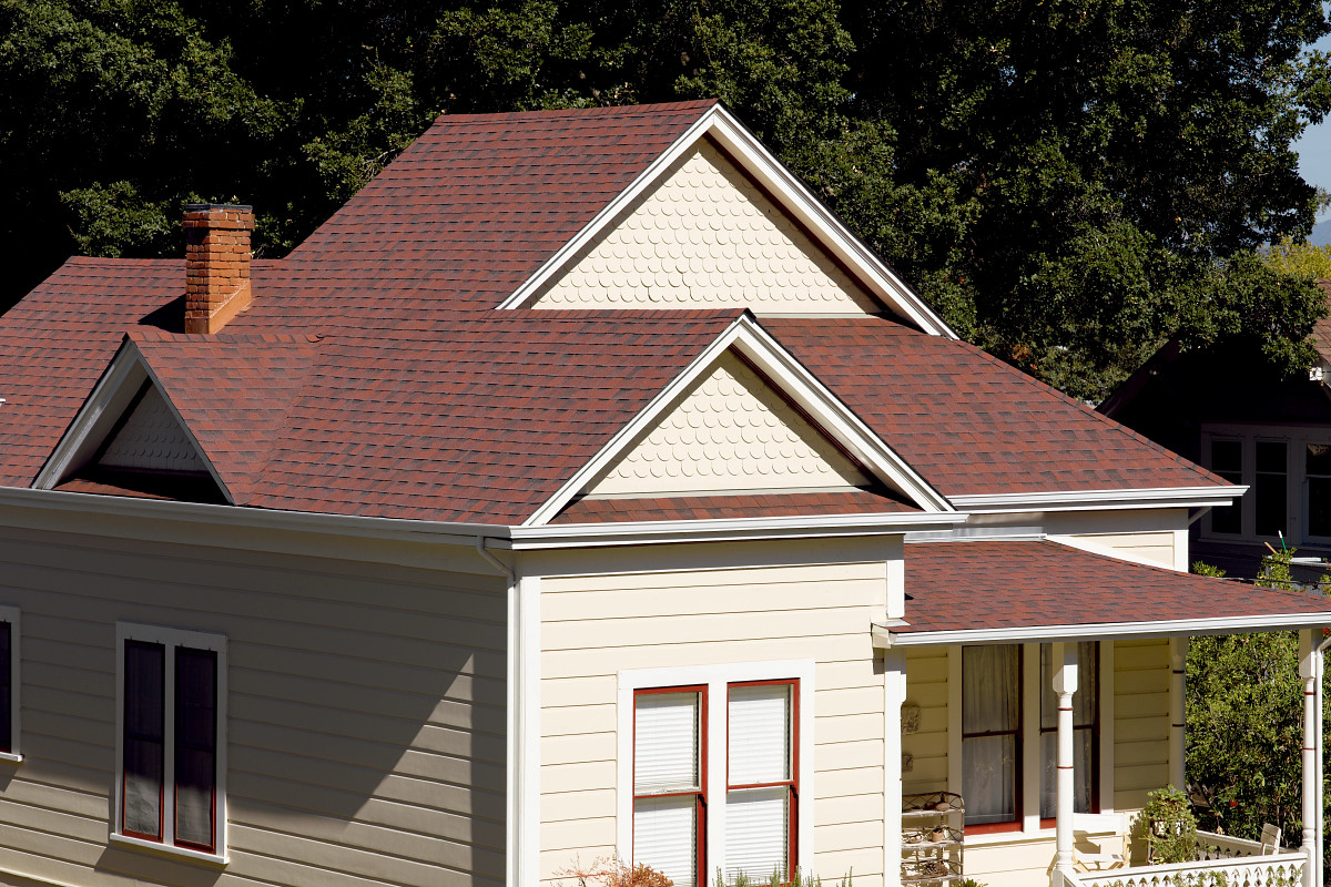 Home with CertainTeed Landmark Terra Cotta roof