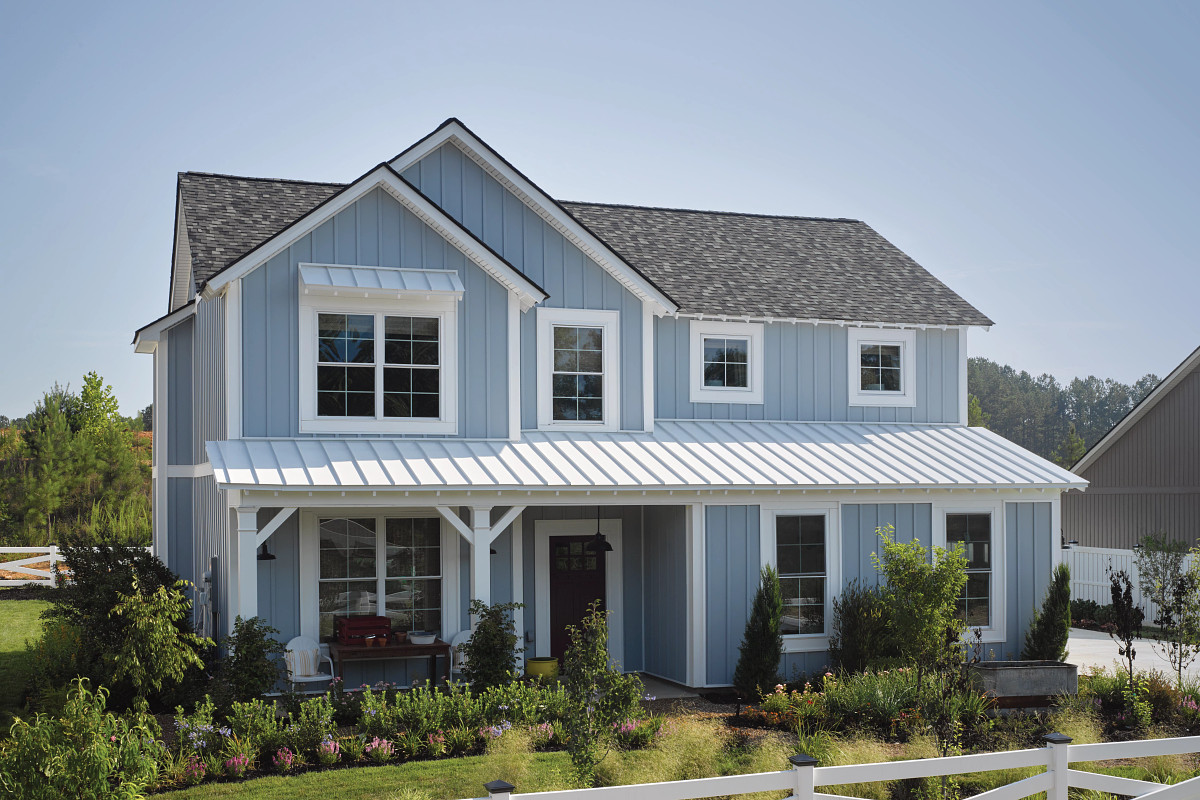 Home with CertainTeed Landmark Thunderstorm Gray roof