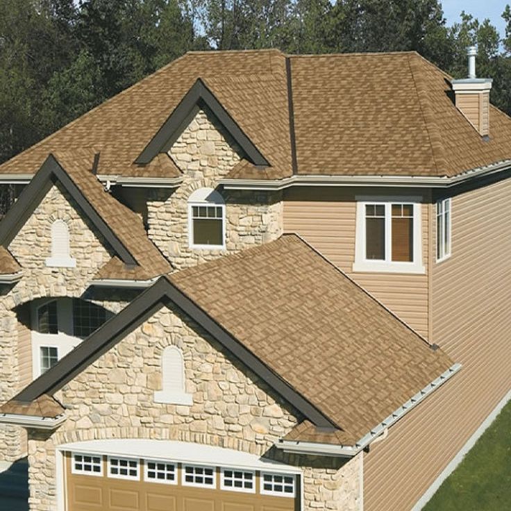 Home with IKO Cambridge Earthtone Cedar roof