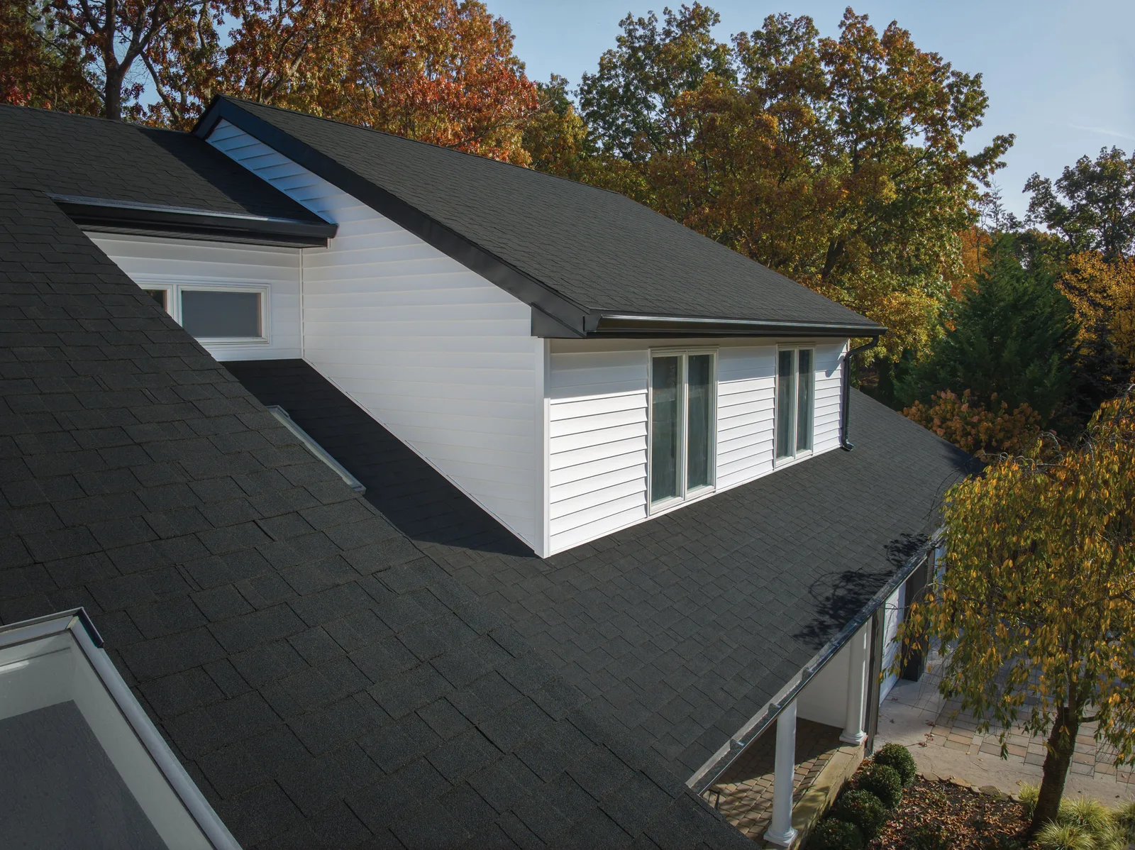 Home with IKO Dynasty Blackstone roof