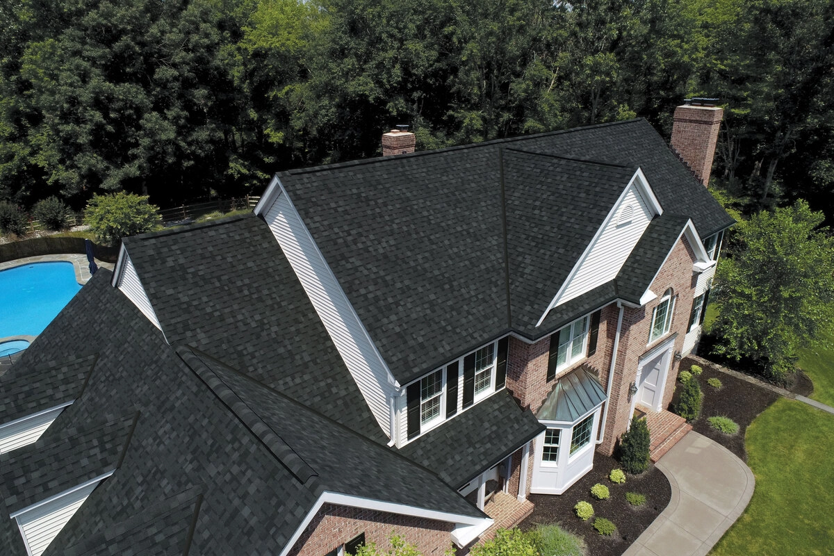Florida home with Dynasty Granite Black roof