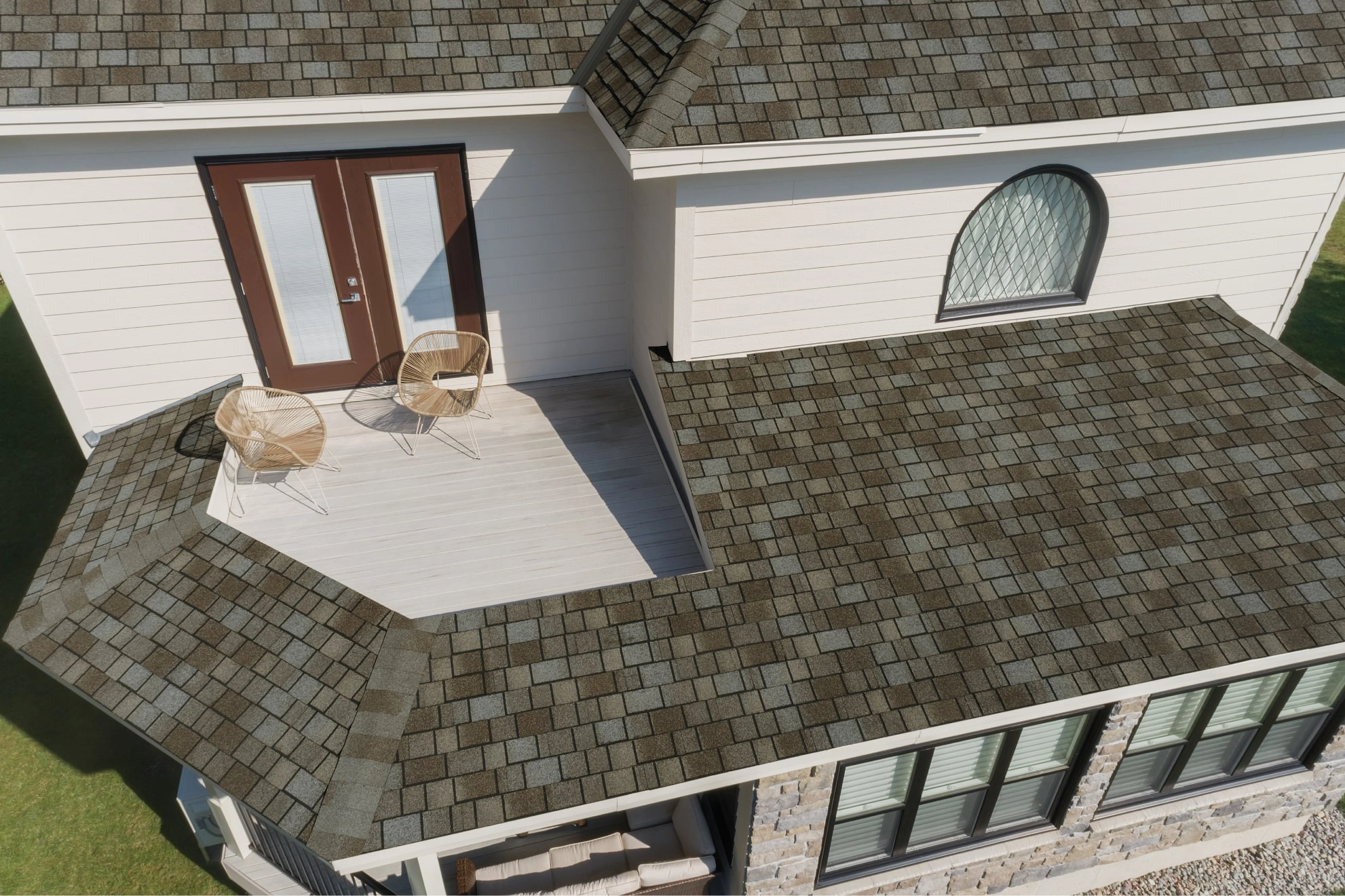 Florida home with Royal Estate Taupe Slate roof