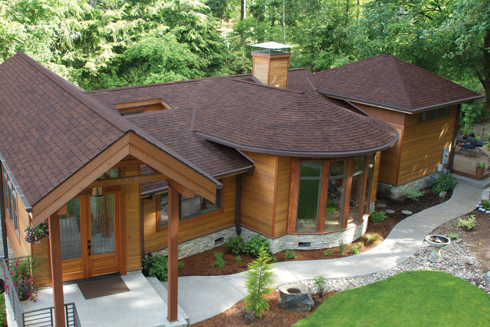 Florida home with Legacy Scotchgard Antique Brown roof