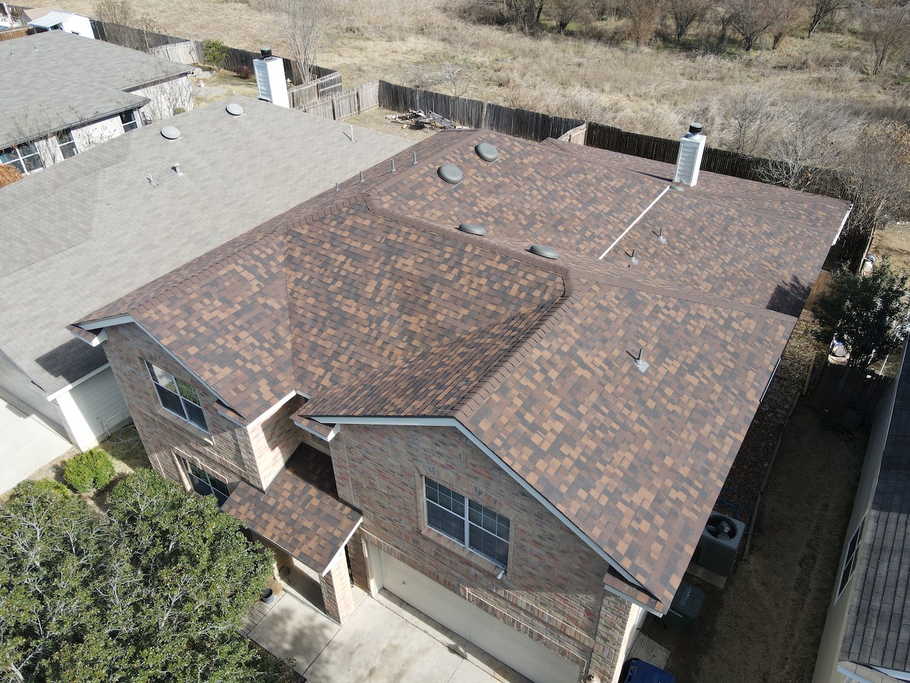 Florida home with Duration Brownwood roof