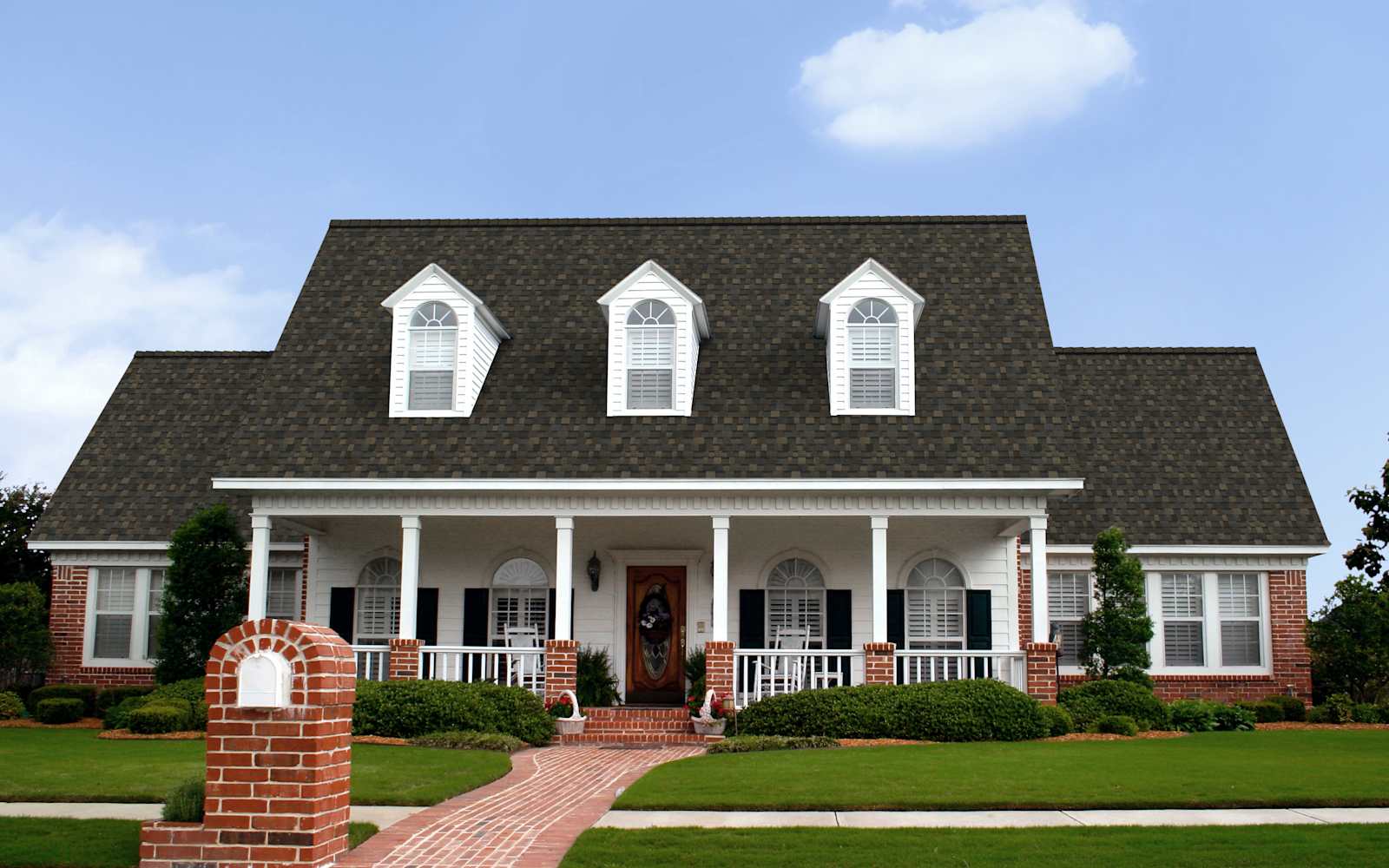 Home with Owens Corning Duration Designer Black Sable roof