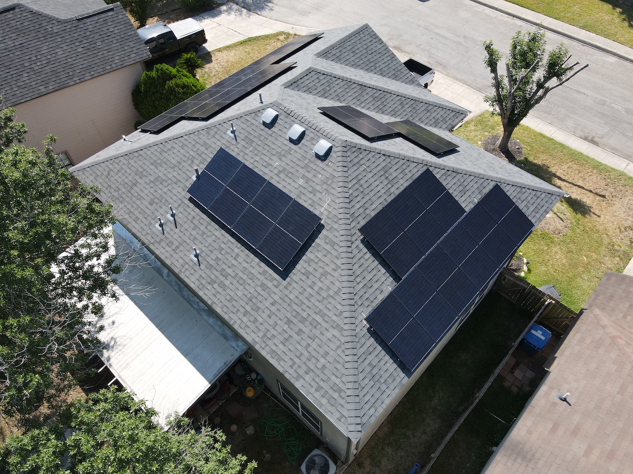 Florida home with Duration Estate Gray roof