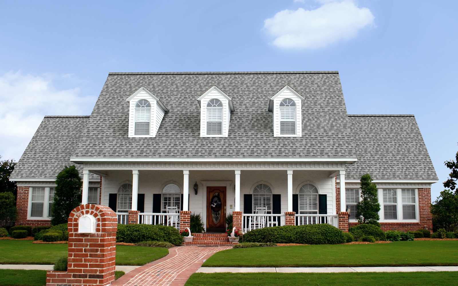 Florida home with Duration Sierra Gray roof