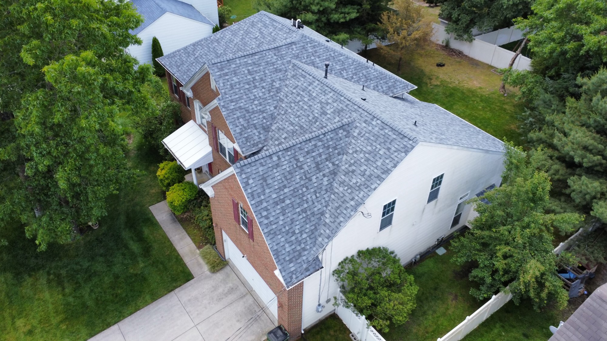 Florida home with Duration Sierra Gray roof