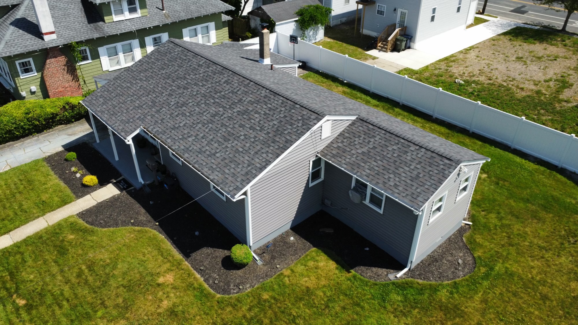 Florida home with Duration Sierra Gray roof