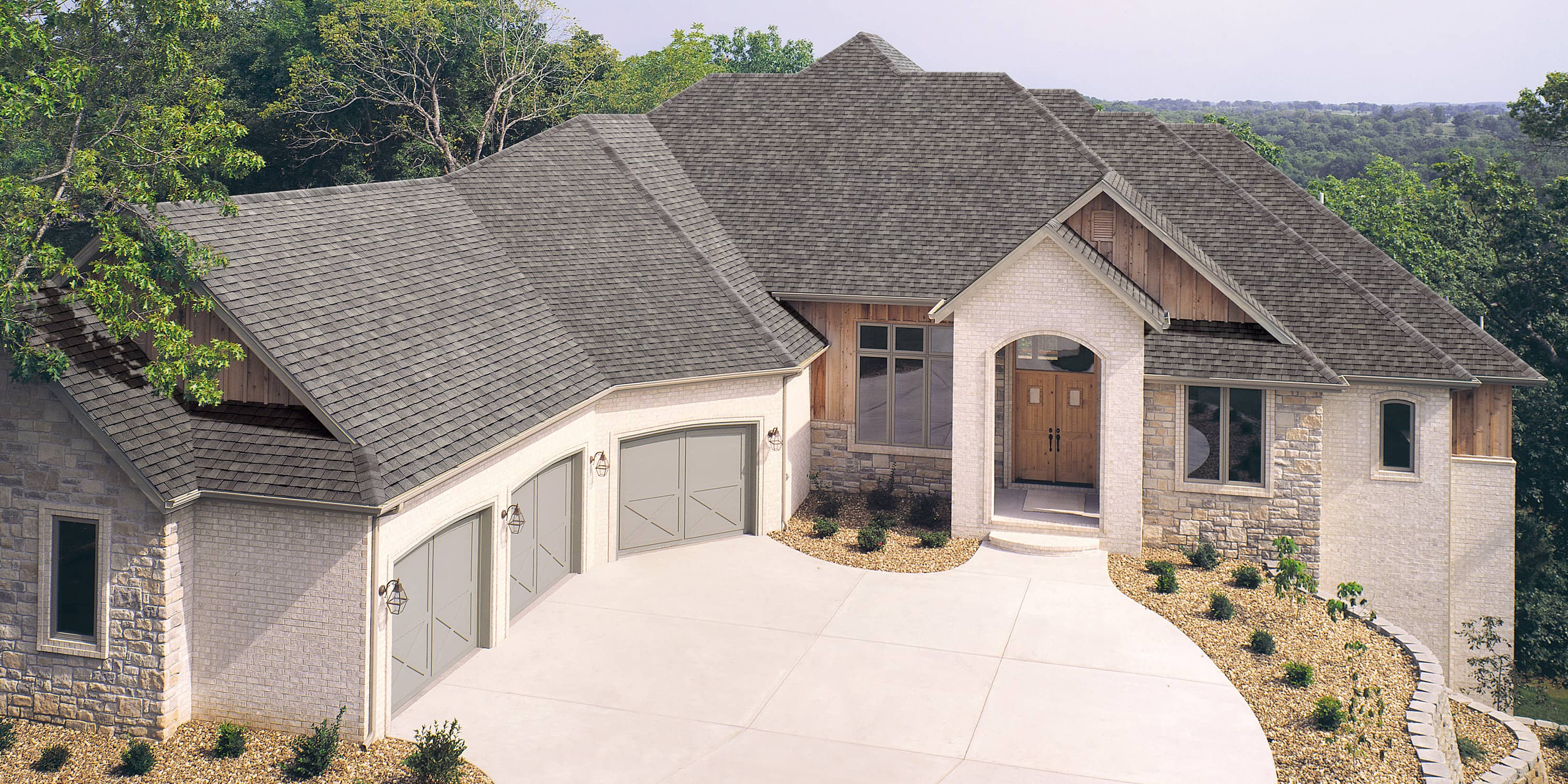 Home with TAMKO Heritage Shadow Grey roof